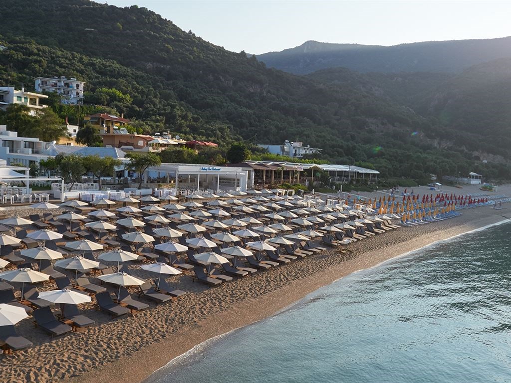 Hotel Lichnos Beach beach 1.jpeg