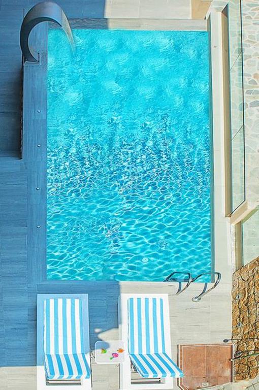 Hotel Core Boutique pool.jpg