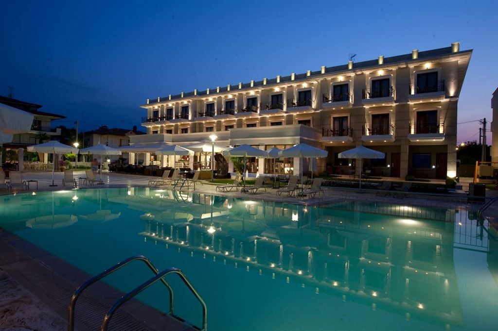 Danai Hotel _ Spa pool.jpeg