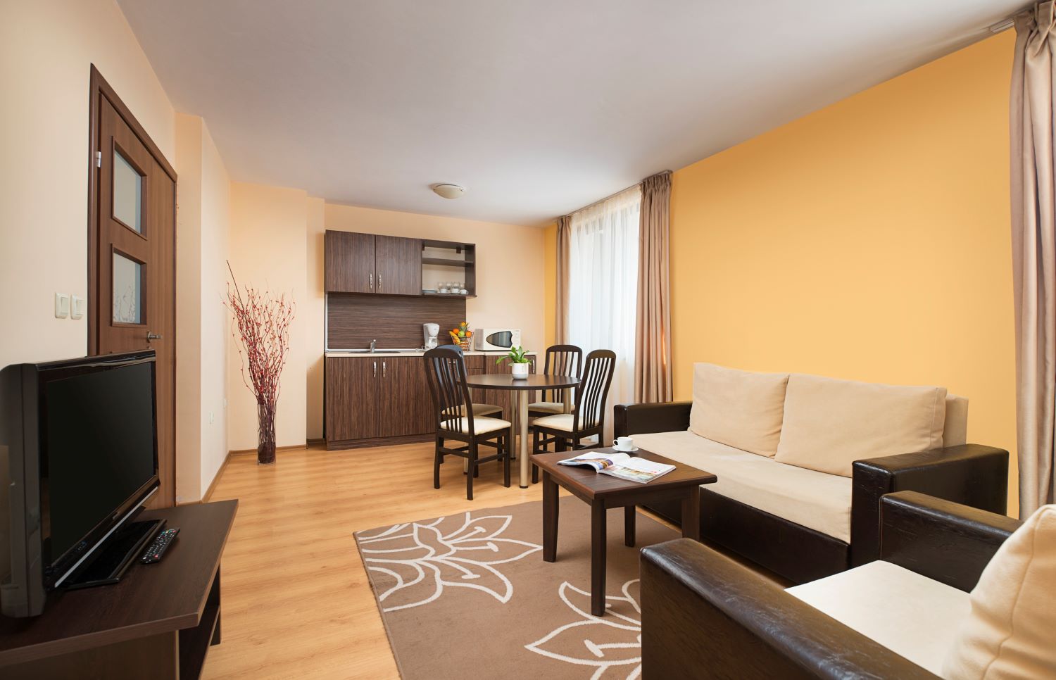 Royal Park Apart-Apartman dnevna soba.jpg