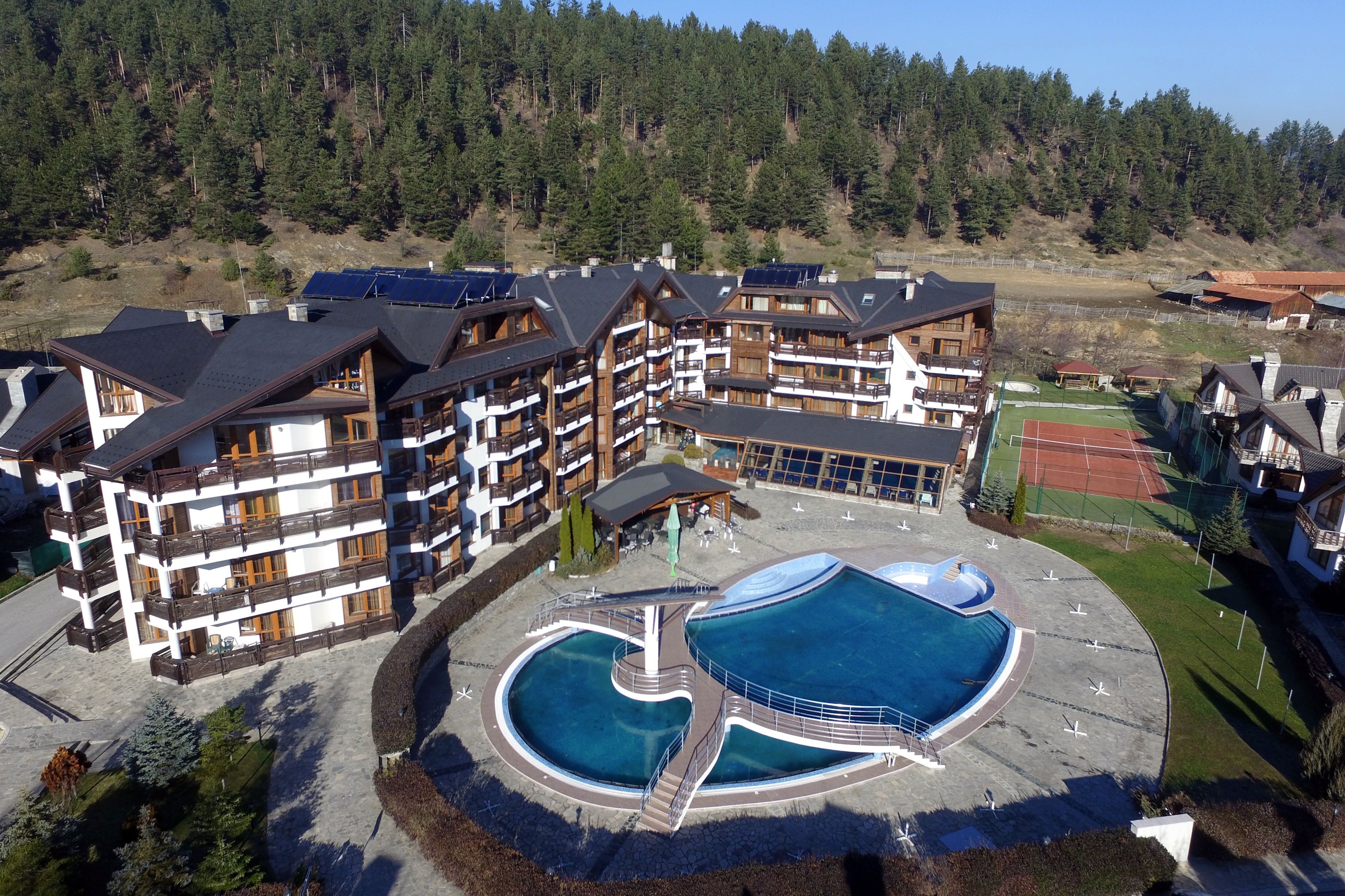 Redenka Holiday Club Bansko-Hotelski kompleks.jpg