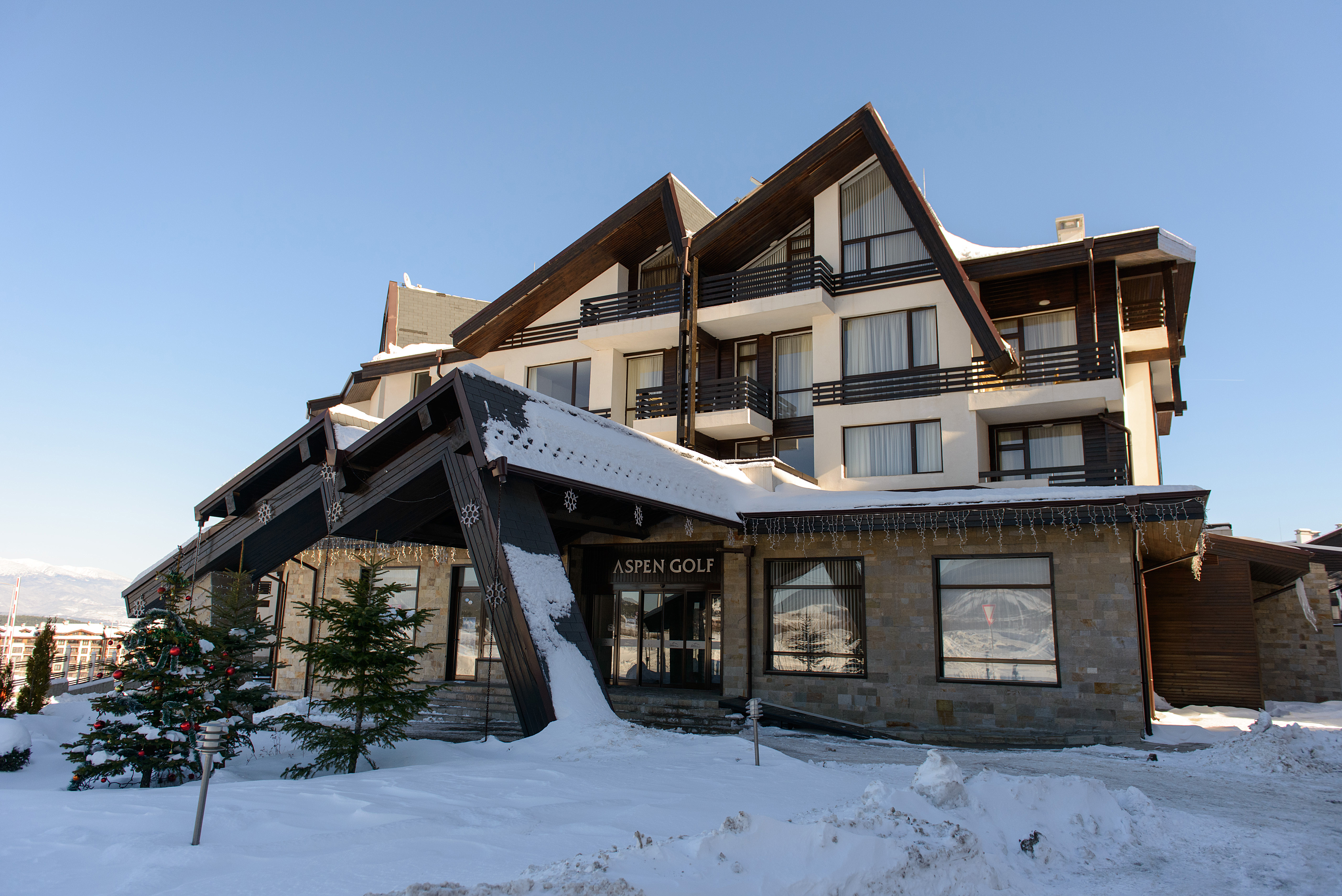 Aspen Golf Ski & Spa Hotel-Spolja izgled.jpg