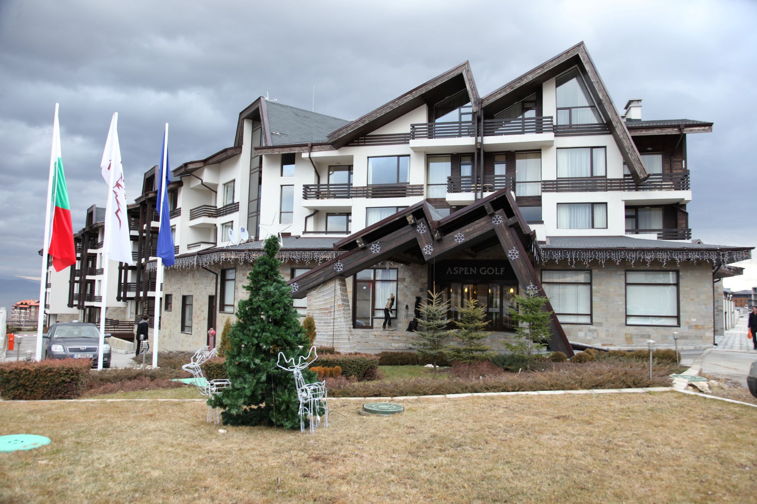 Aspen Golf Ski & Spa-Ulaz u hotel.jpg