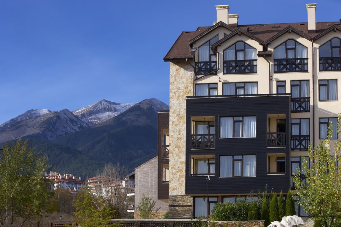 Premier luxury Resort - pogled na Pirin.jpg