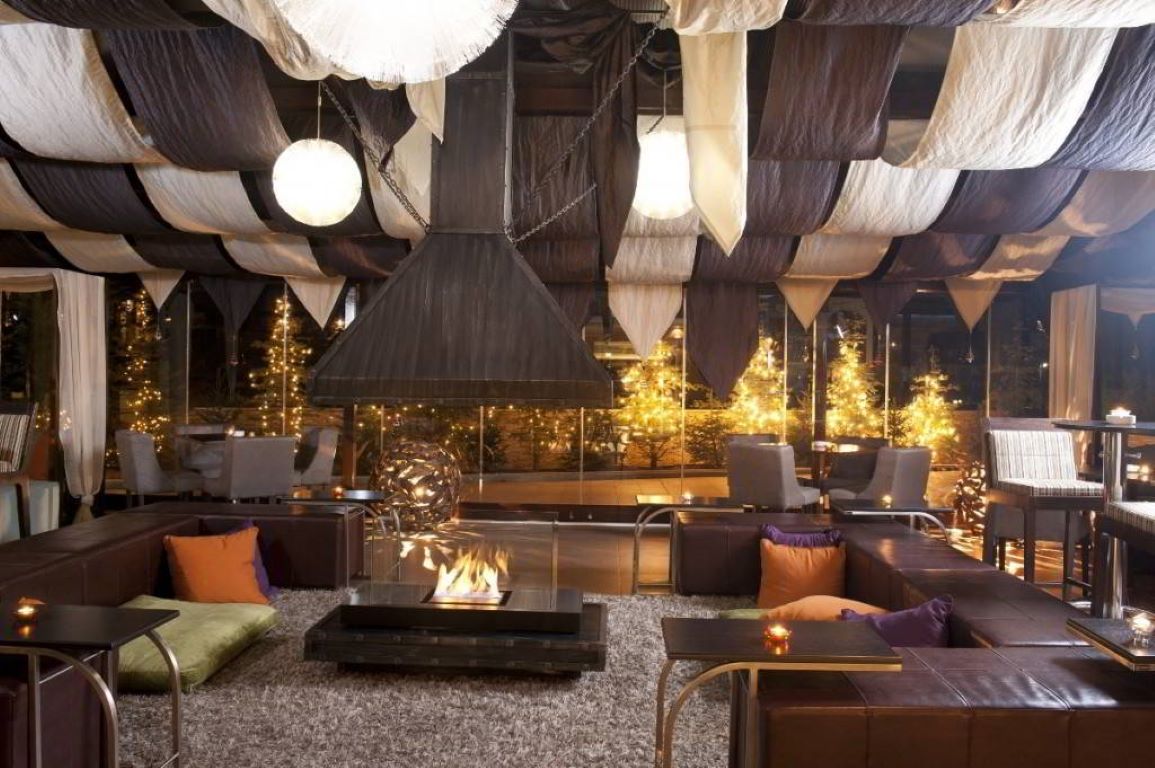 Premier luxury Resort - prostor za sedenje u lobiju.jpg