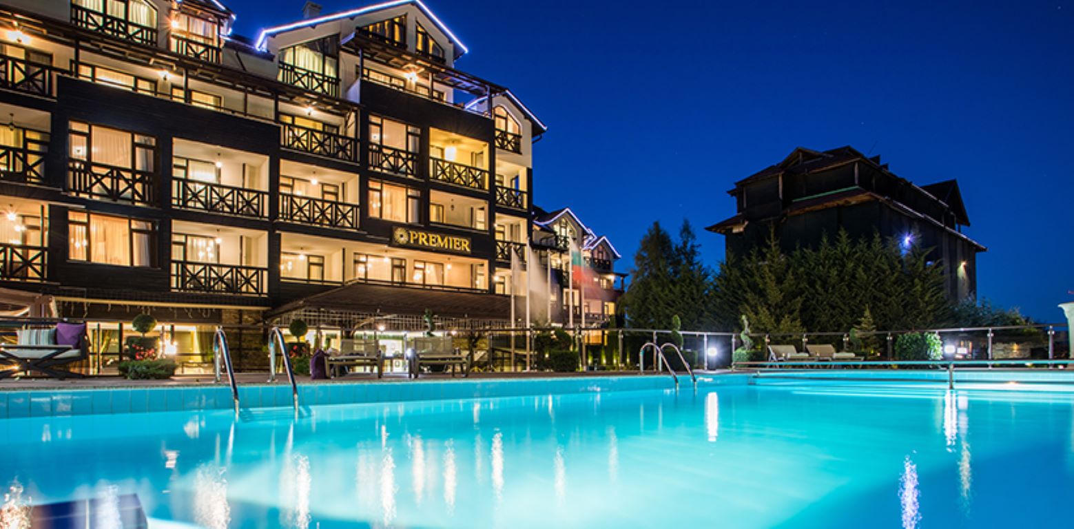 Premier luxury Resort - spoljasnji bazen.jpg