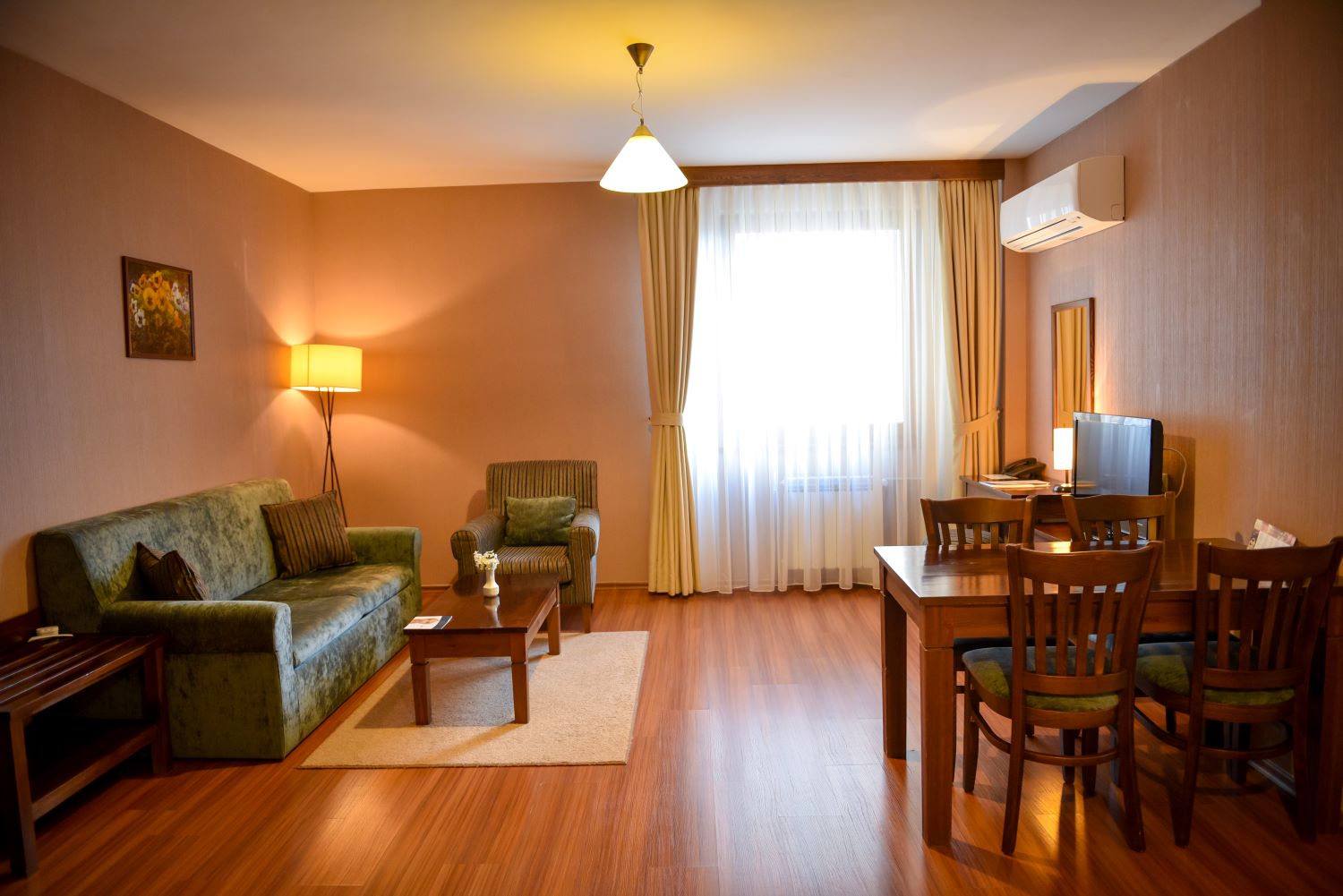 Regnum Apart Hotel & Spa-Executive suite.jpg