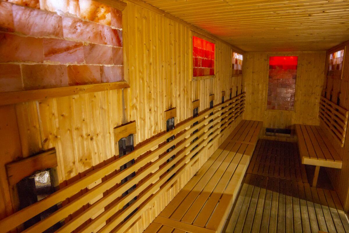 Belvedere Holiday Club - sauna.jpg