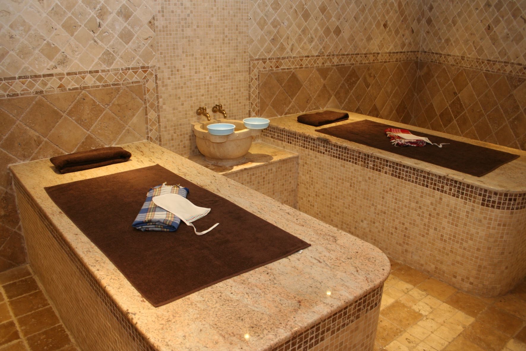 Grand Royal Apartments & Spa  - tursko kupatilo.JPG