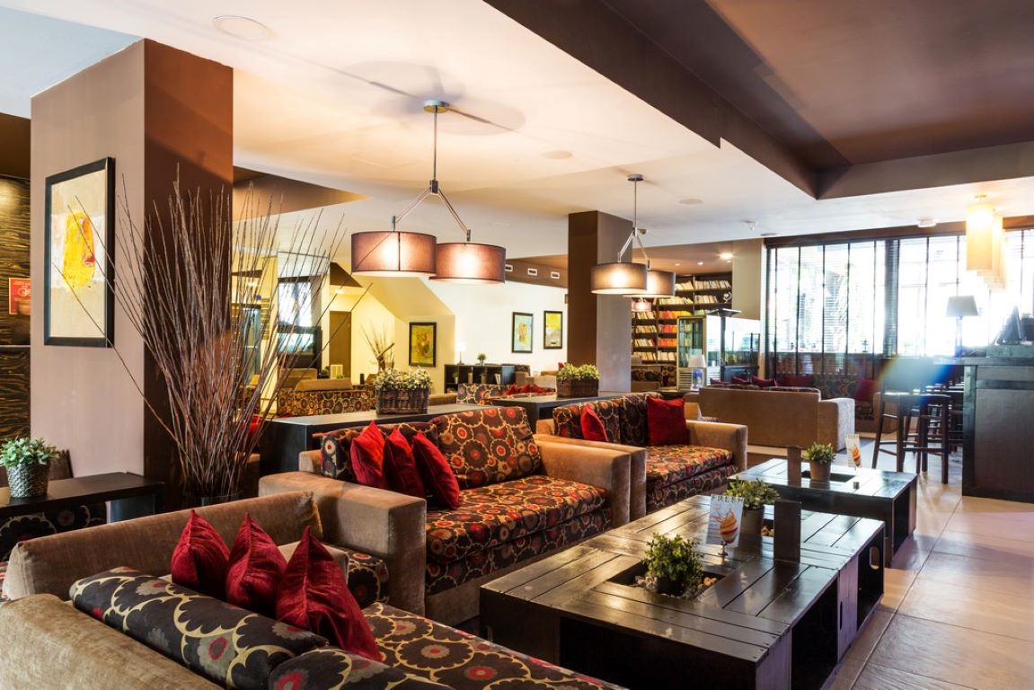 Hotel Perun Lodge-Lobby.jpg