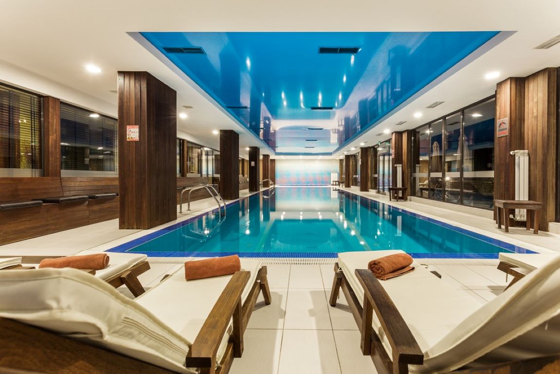 Hotel Perun Lodge-Unutrasnji bazen.jpg