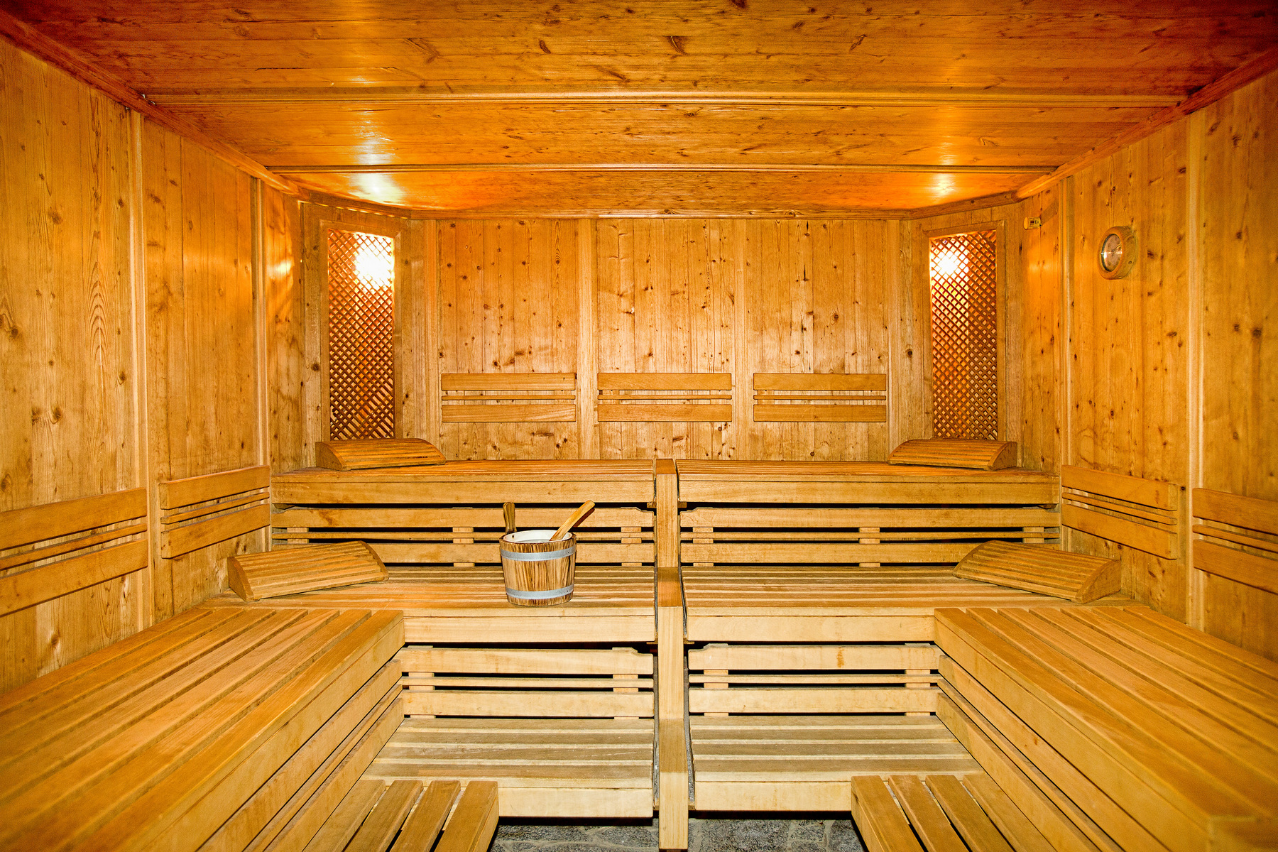 Hotel Yastrebets Spa-Sauna.jpg