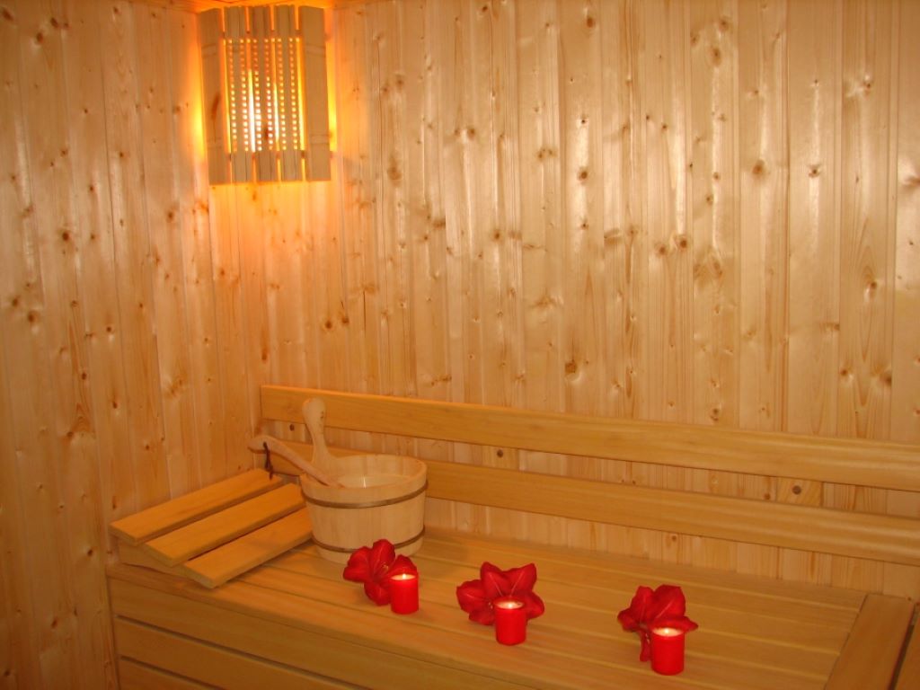 Hotel Pirina Club-Sauna.jpg