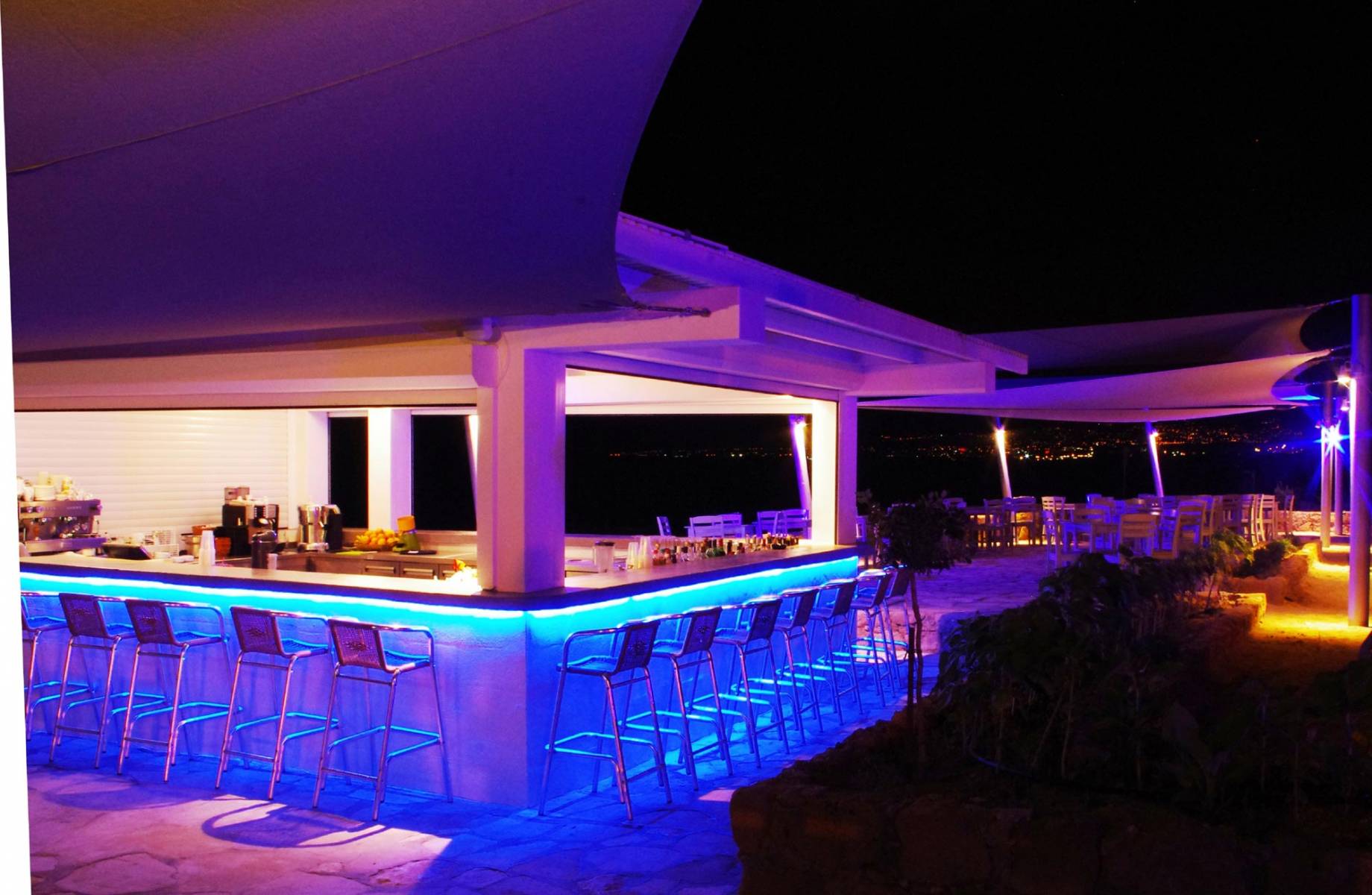 St. George Beach Hotel & Spa Resort-Bar.jpg