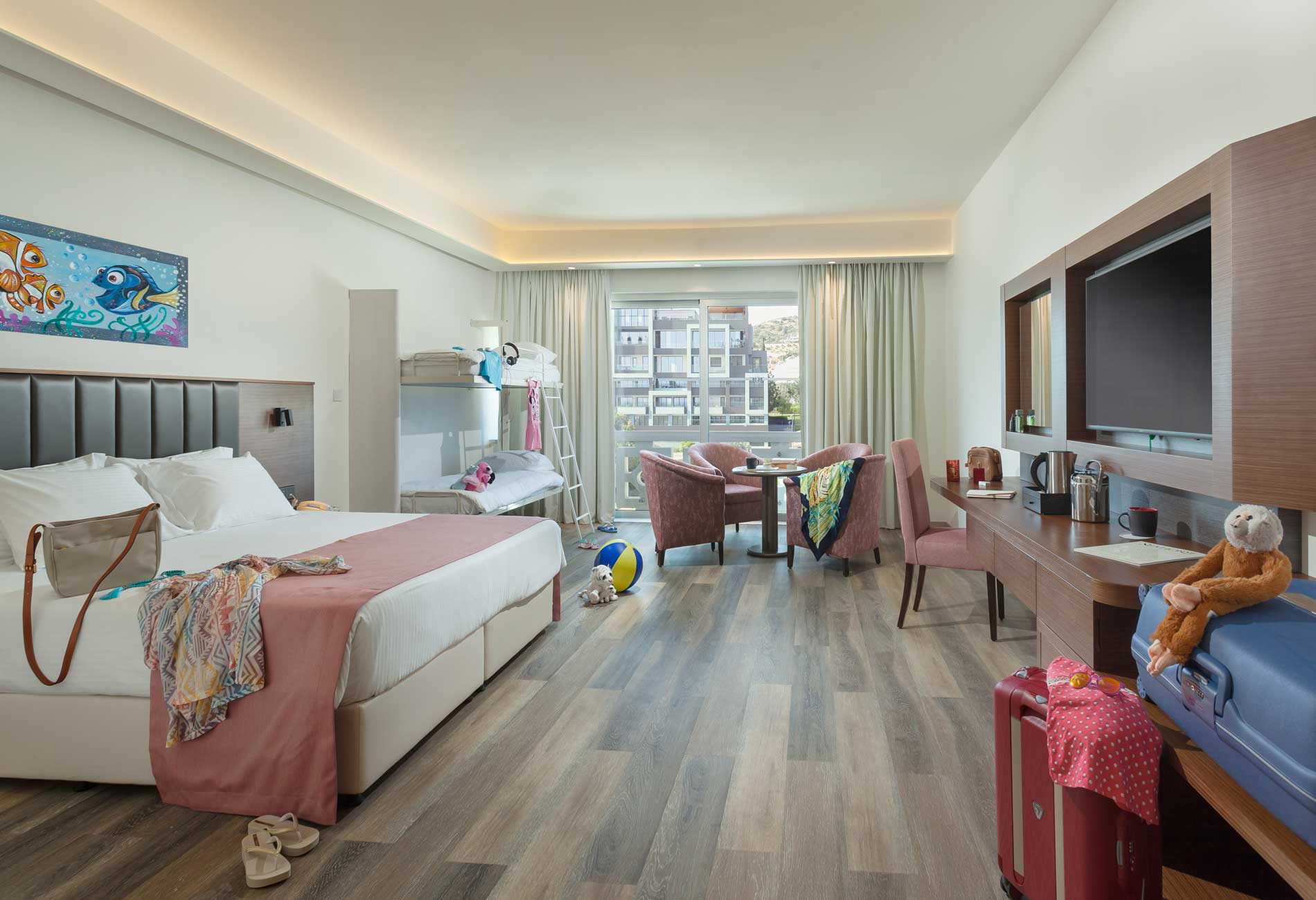 St Raphael Resort Hotel-Porodicna soba.jpg
