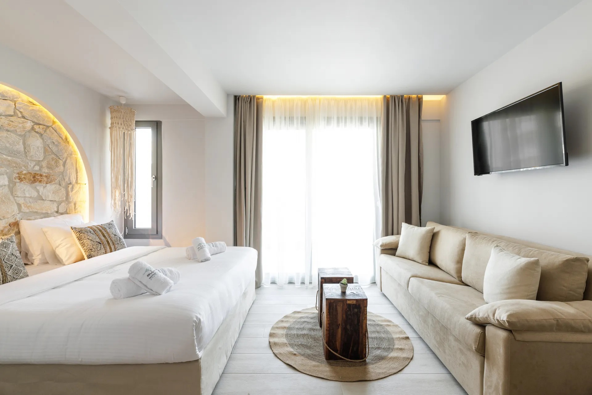 Amalthia Luxury Suites-Premium suite prizemlje.jpg