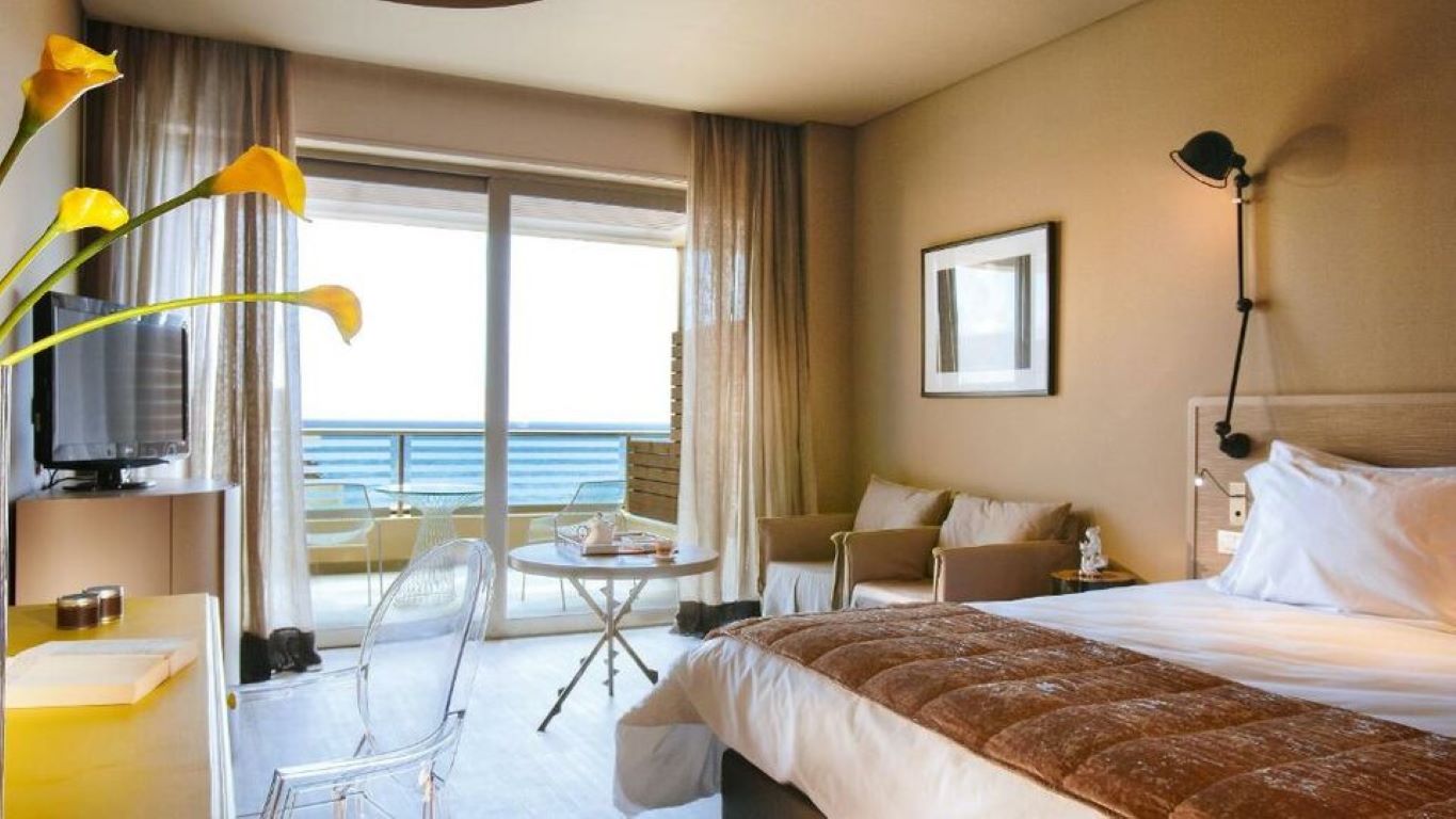 Hotel Grecotel Astir-Astir executive room sea or park view.jpg