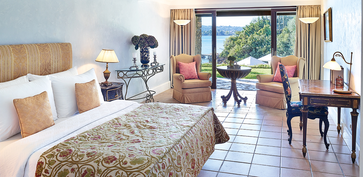 Hotel Grecotel Corfu Imperial Palace  3-Bedrooms beachfront villa private pool 1.jpg