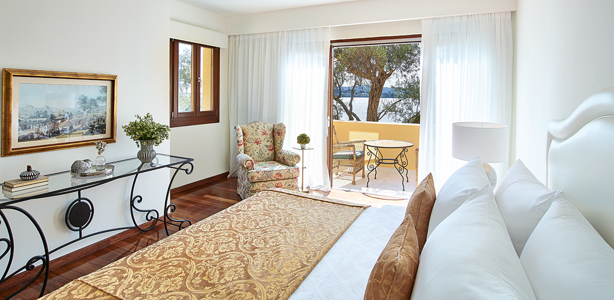 Hotel Grecotel Corfu Imperial Palace  3-Bedrooms beachfront villa private pool 2.jpg