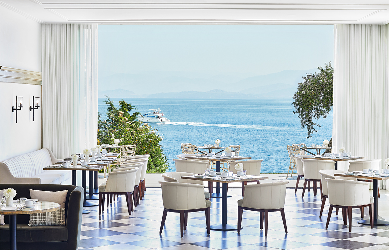 Hotel Grecotel Corfu Imperial Palace restaurants _ bars 2.jpg