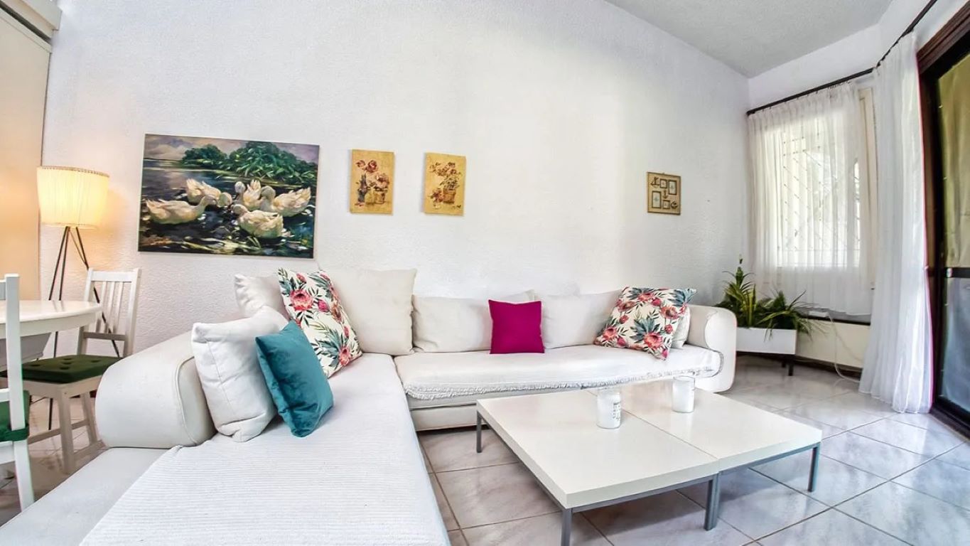 Sani Luxury Villas-Amaryllis vila dnevna soba.jpg