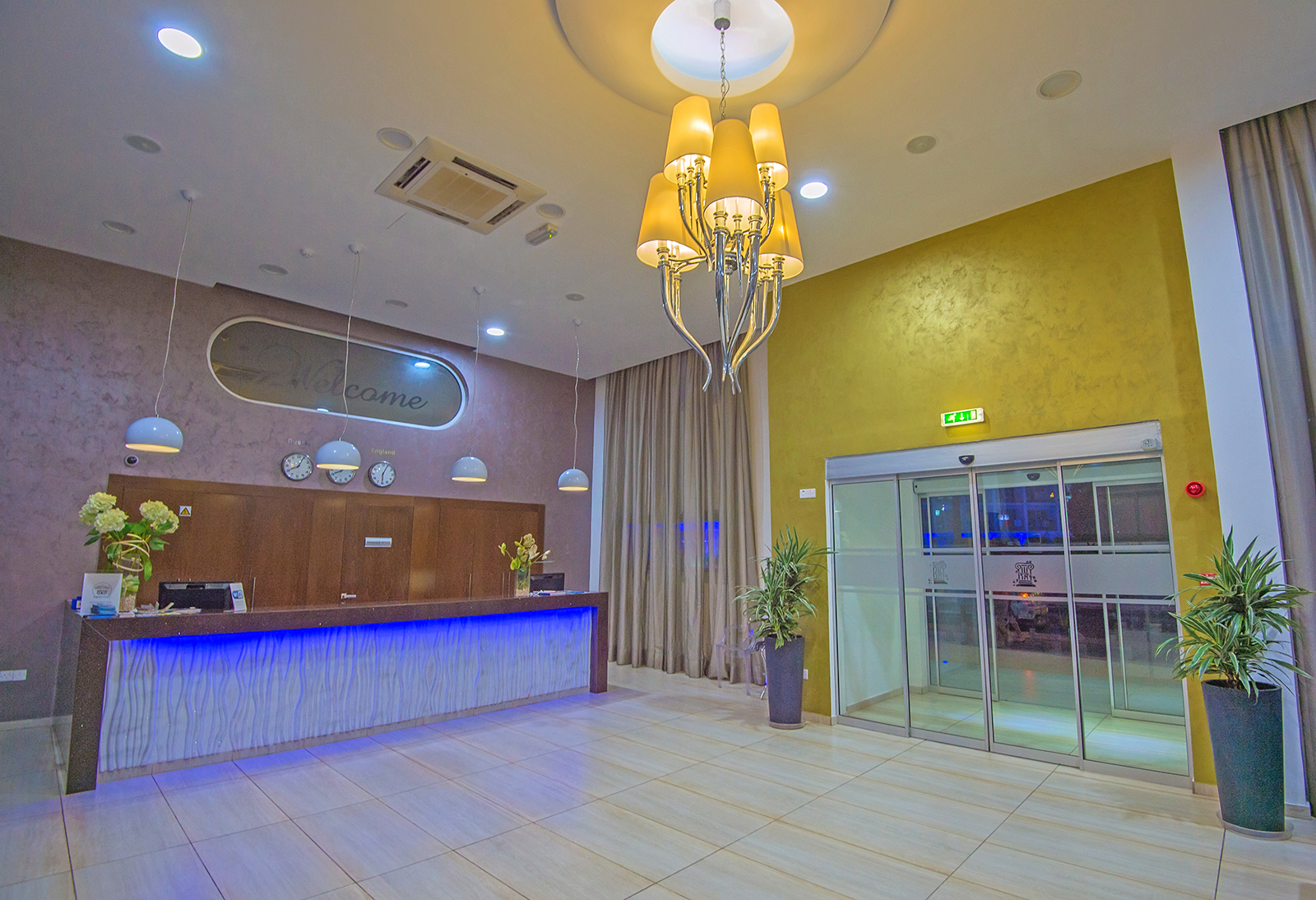 New Famagusta Hotel-Recepcija.jpg