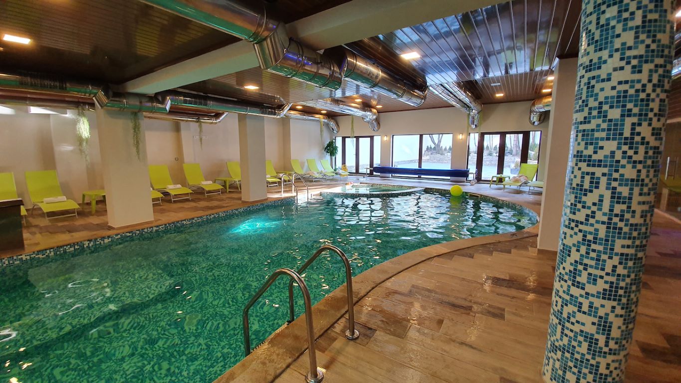 Wellness Hotel Bulgaria-Unutrasnji bazen.jpg