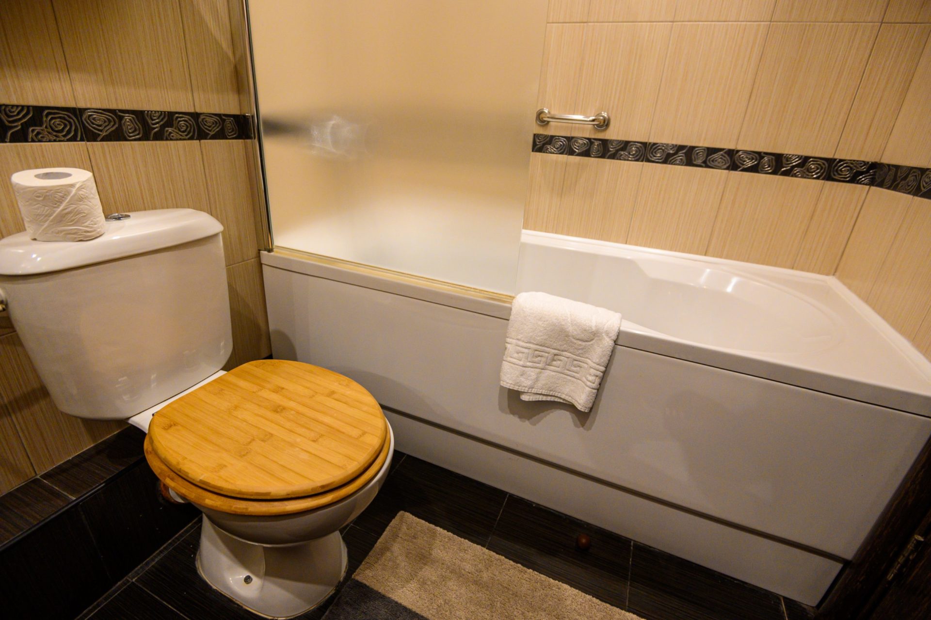 Balkan Jewel hotel - Apartman kupatilo.jpg