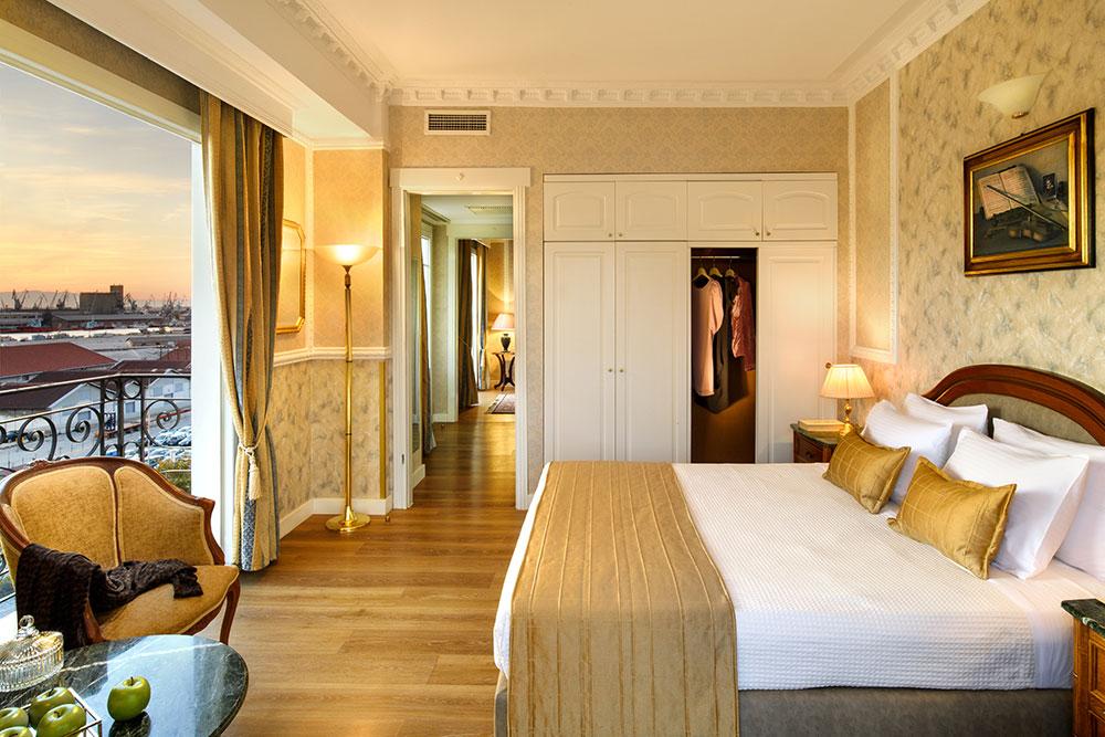 Hotel Mediterranean Palace junior suite.jpg