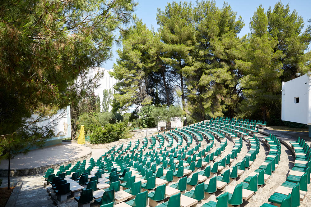 Hotel Pallini Beach pozoriste.jpg