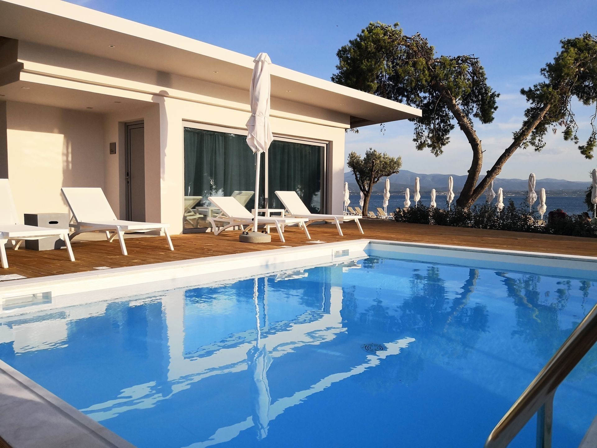 Hotel Amaronda Resort _ Spa vila Danai private pool.jpeg